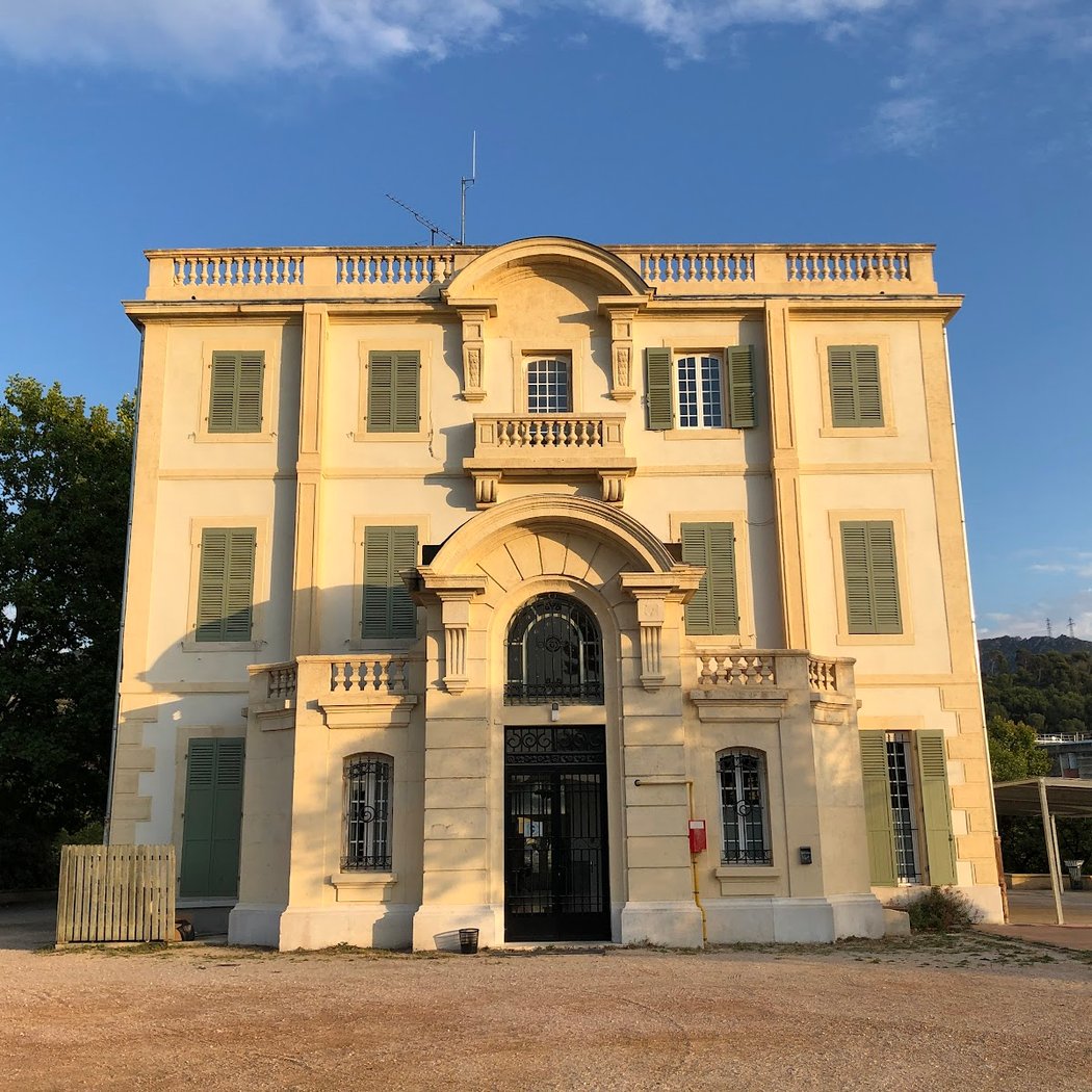 Parc Saint Cyr 3