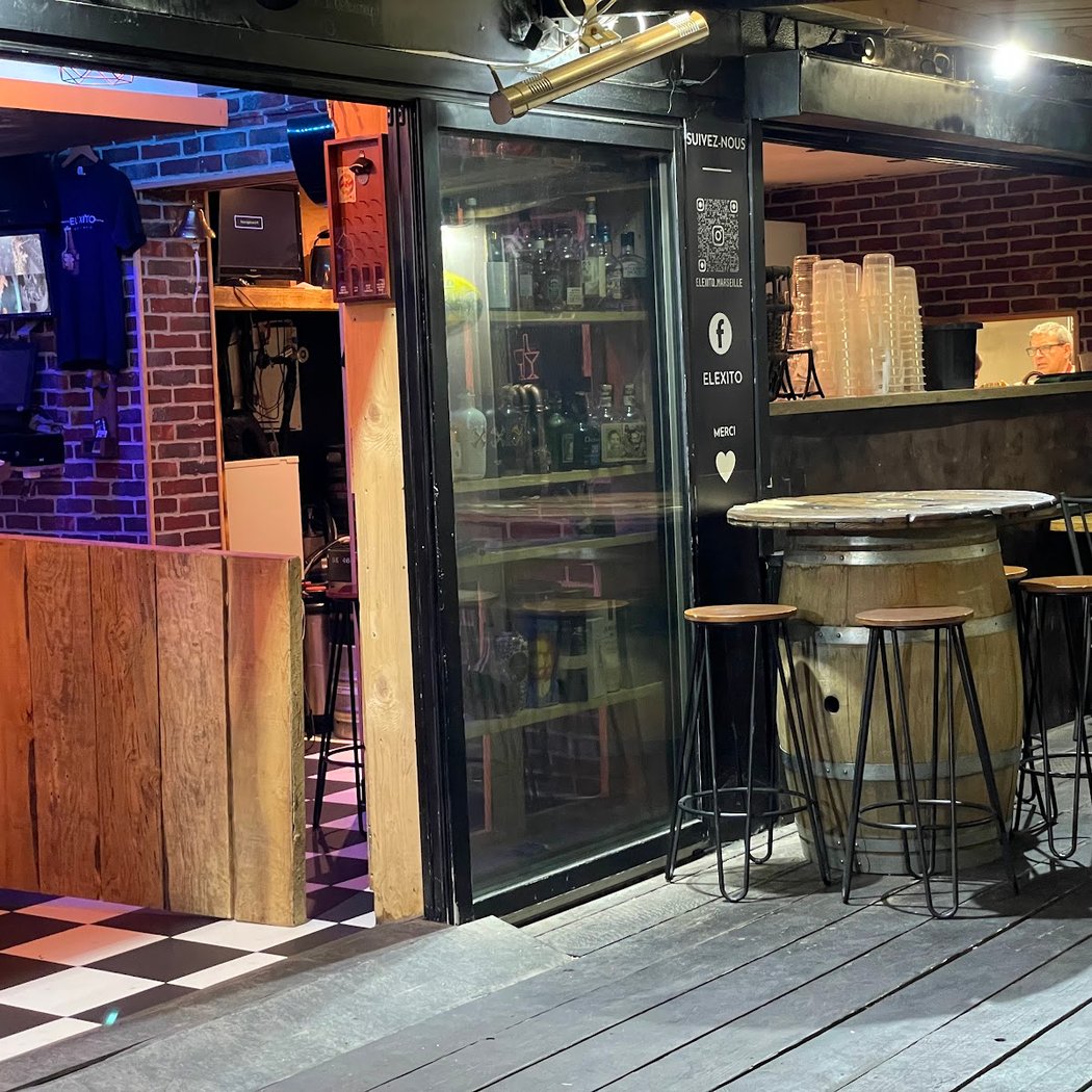 Elexito 4