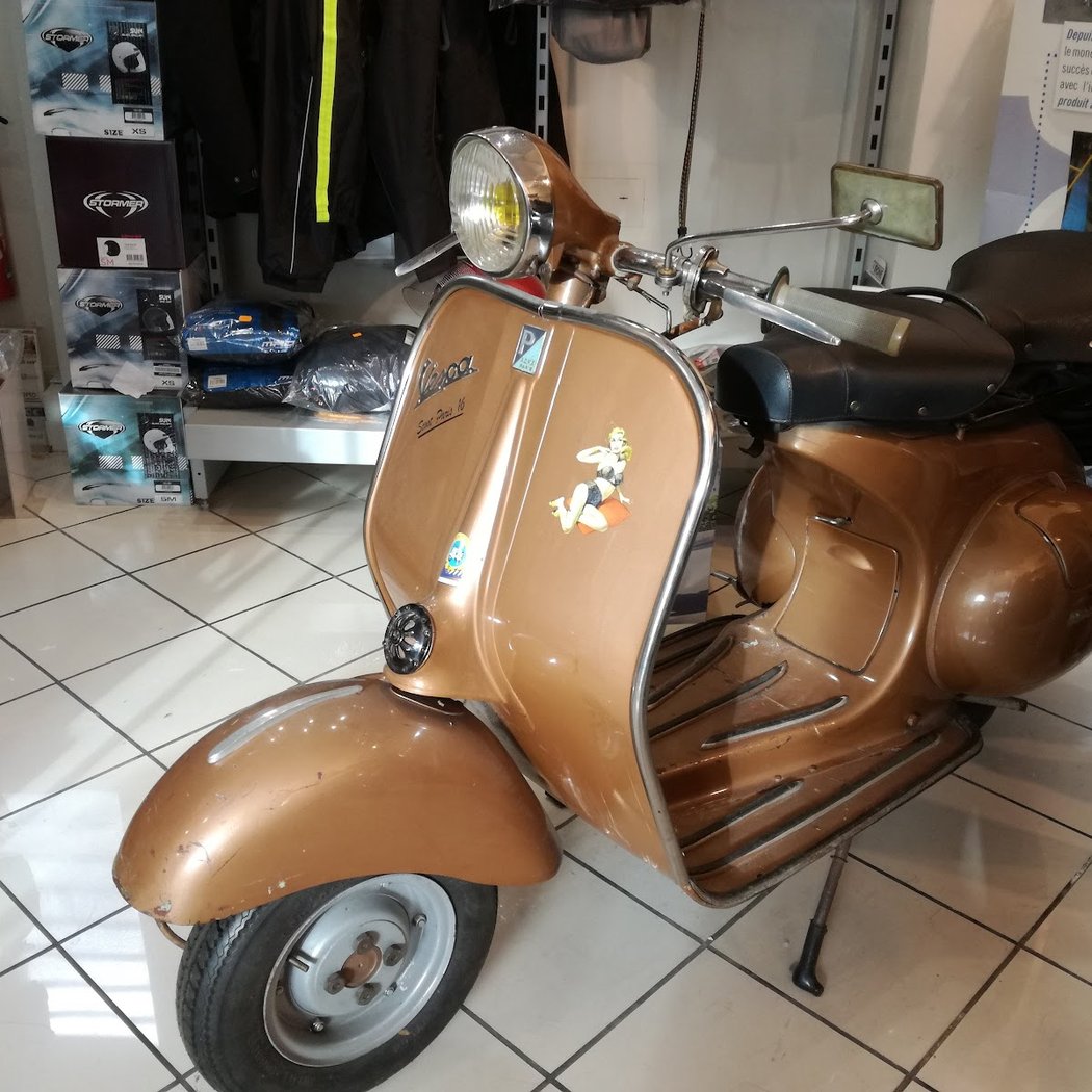 Scoot Paris 16 Yamaha 2
