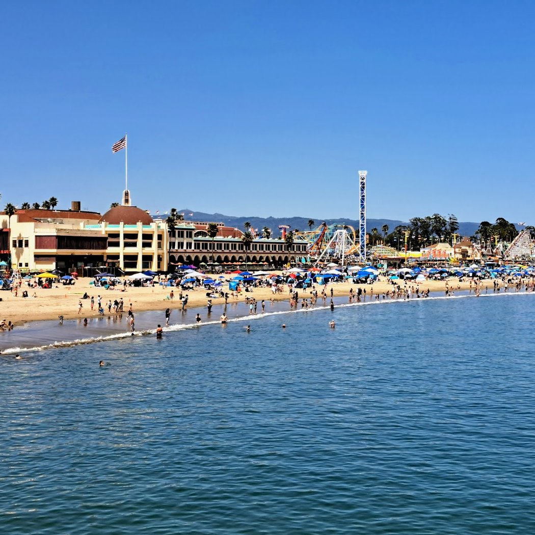 Main Beach 1