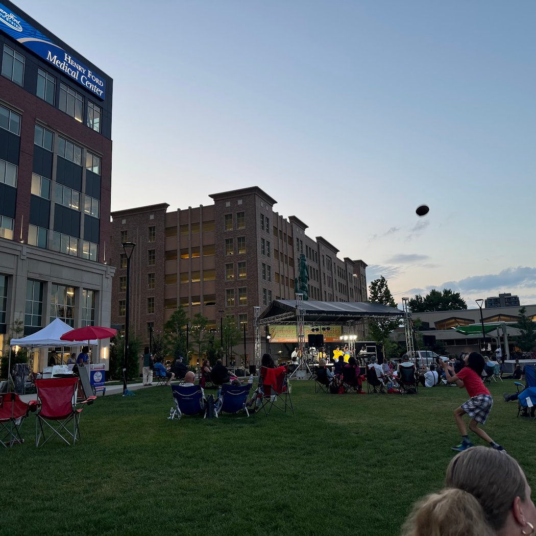 Centennial Commons 3