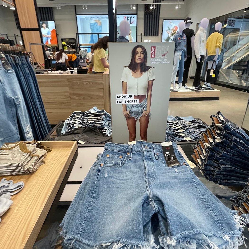 Levi’s Store 3