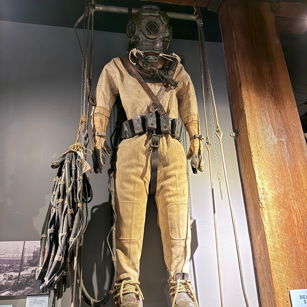 San Francisco Maritime National Historical Park Visitor Center 1