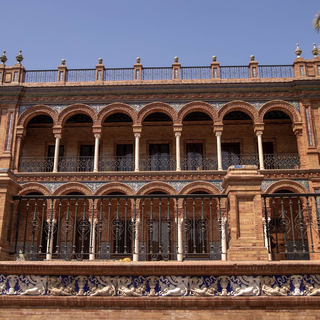 Casa Luca de Tena 1