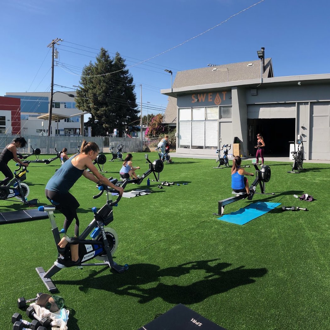 Sweat • Outdoor HIIT Gym 3