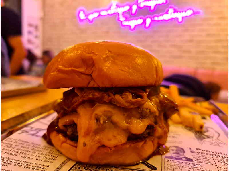 Bacanal Burger 1