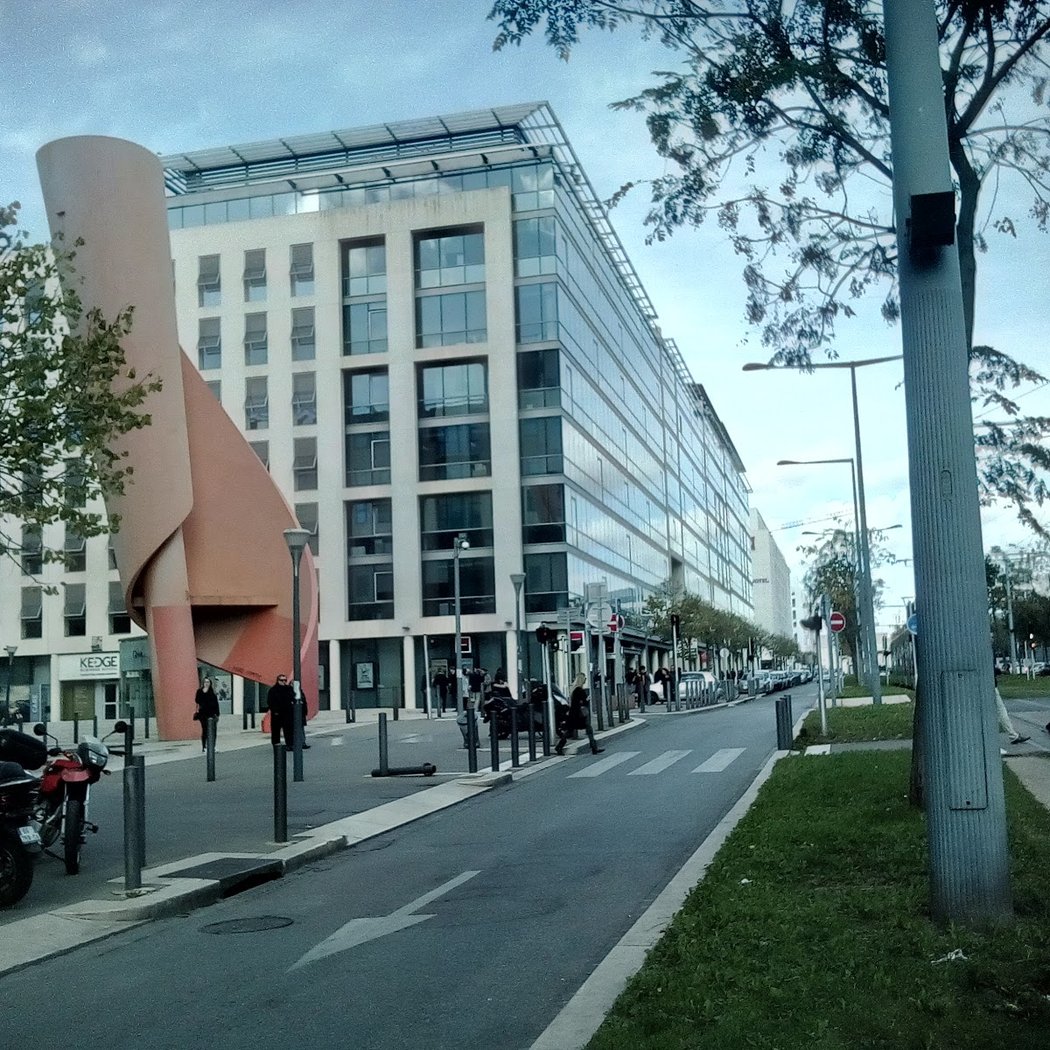 Pl. de la Joliette 3