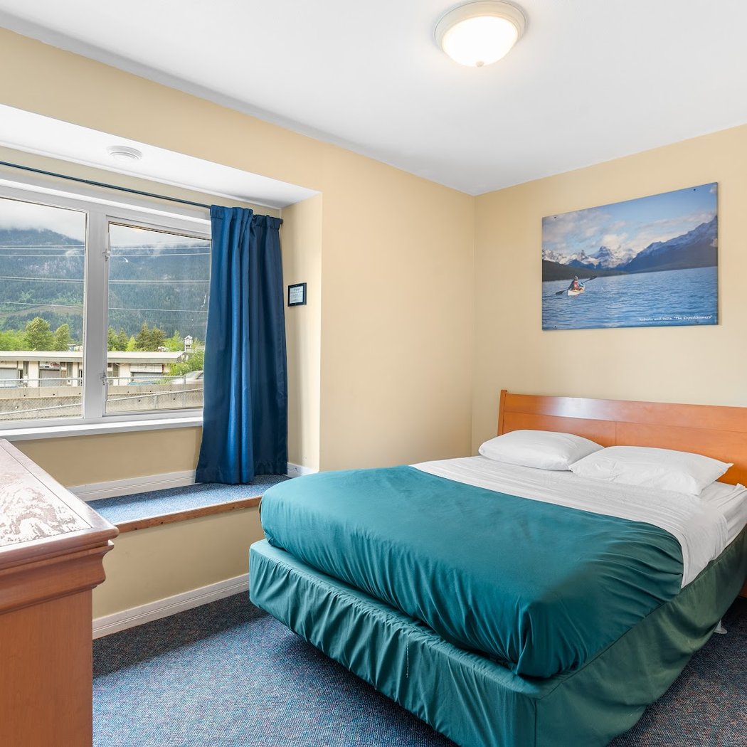 Squamish Adventure Inn & Hostel 3