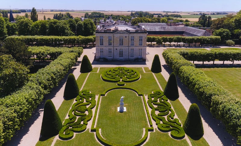 Château de Bouges 1