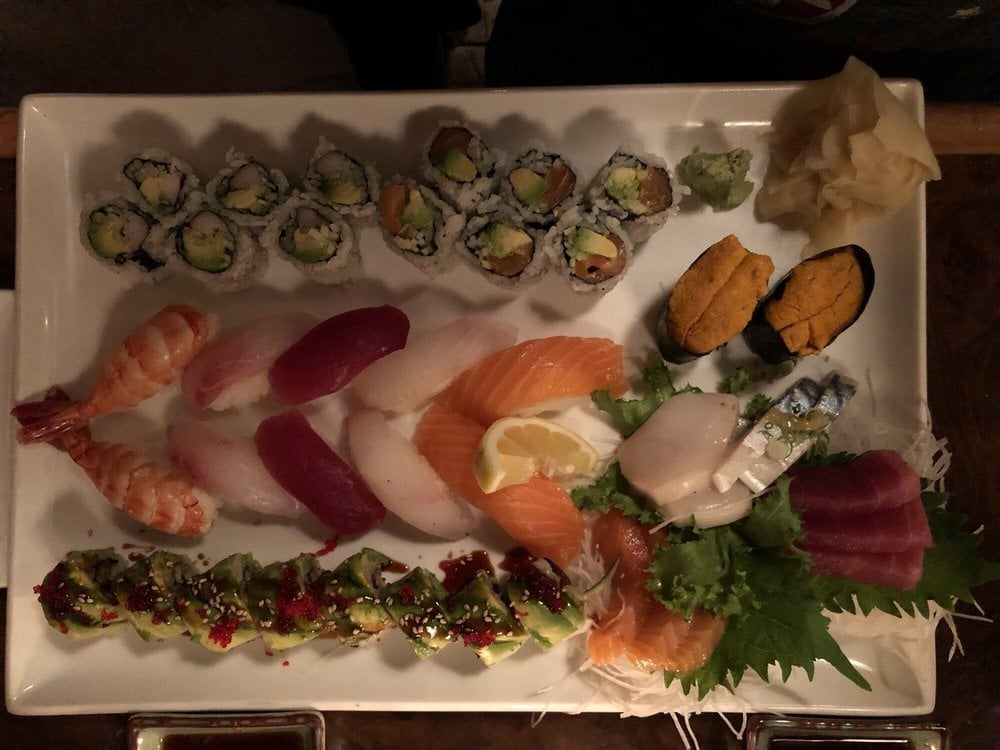 Mikaku Sushi 1