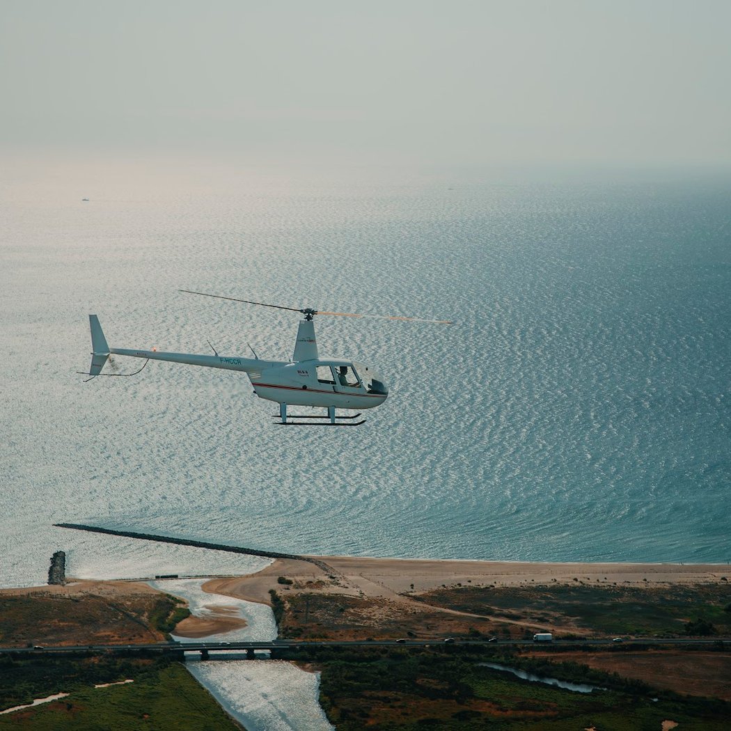 Copter Club 🚁| Ecole De Pilotage Hélicoptère | Formation Ppl-H Et Cpl-H 3