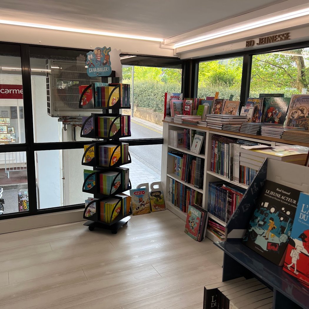 BOOKSTORE BD & Jeunesse 3