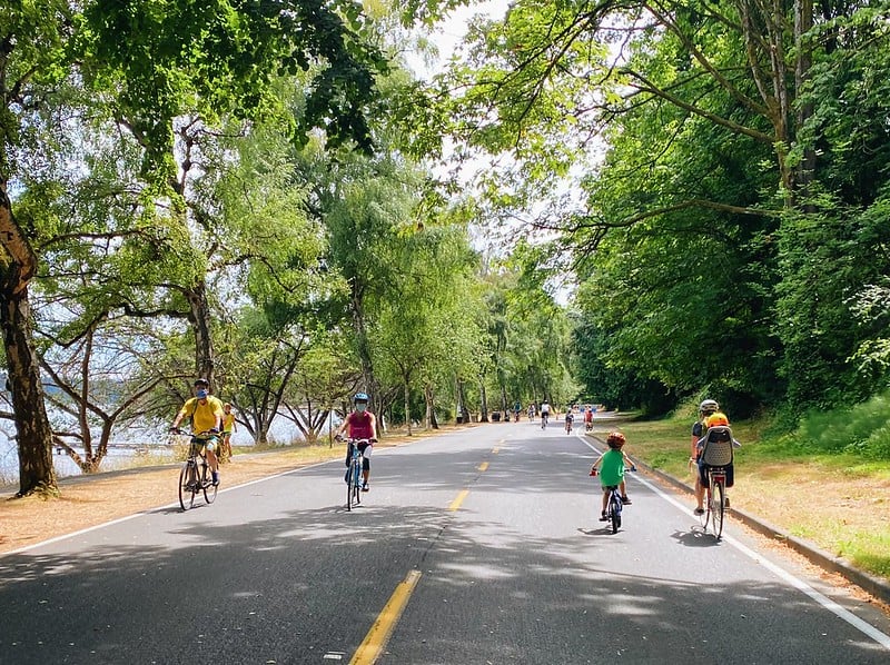 Bicycle Weekends on Lake Washington Boulevard