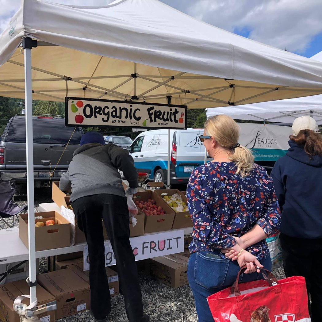 Seabeck Community Market 1