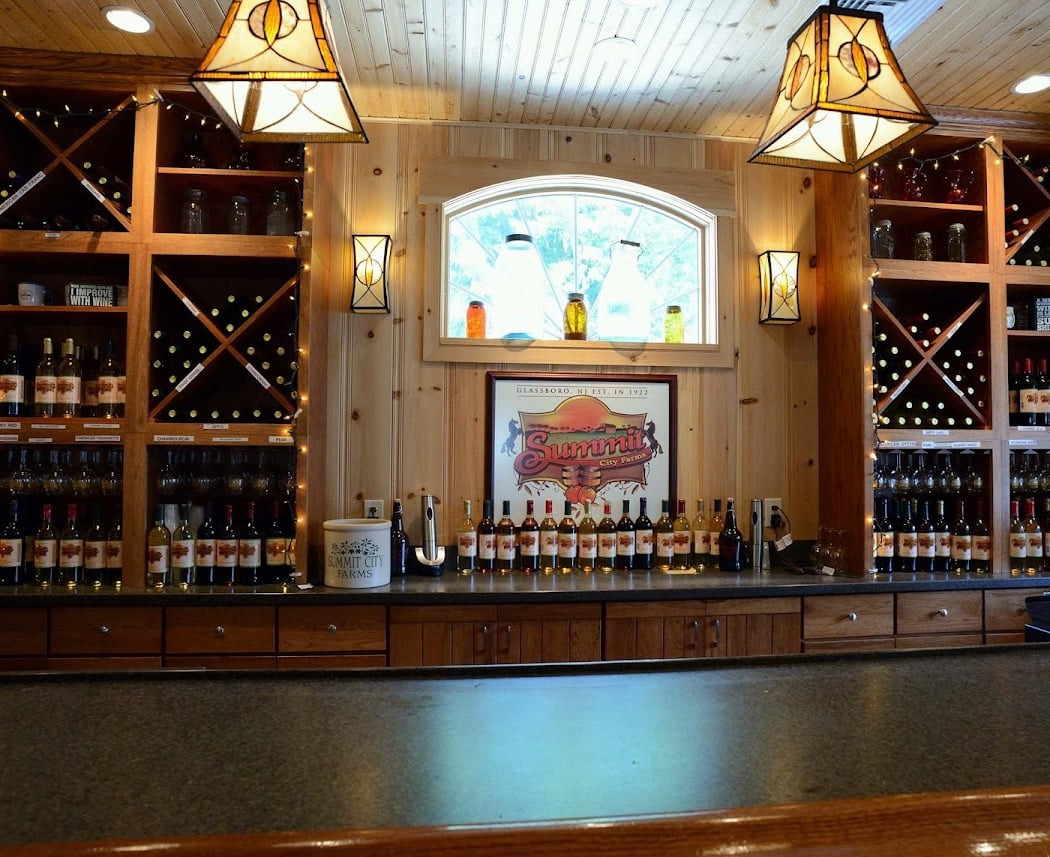 Summit City Farms & Winery 2