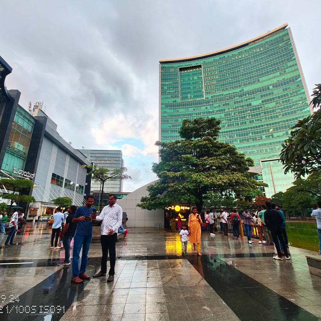 Orion Mall Food Court 3