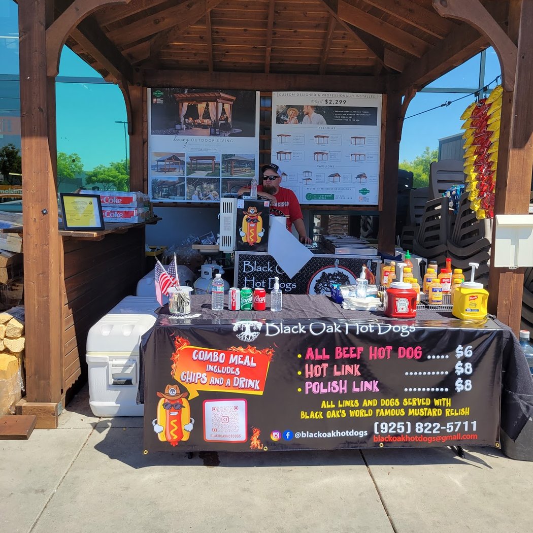 Black Oak Hotdogs 2