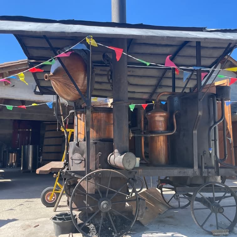 Distillerie Les Feux de Saint-Jean 2