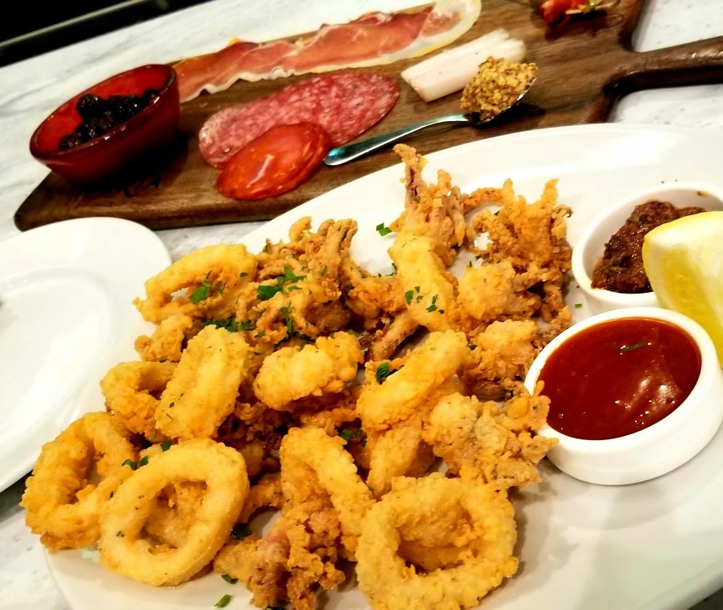Astoria Cafe & Market 3