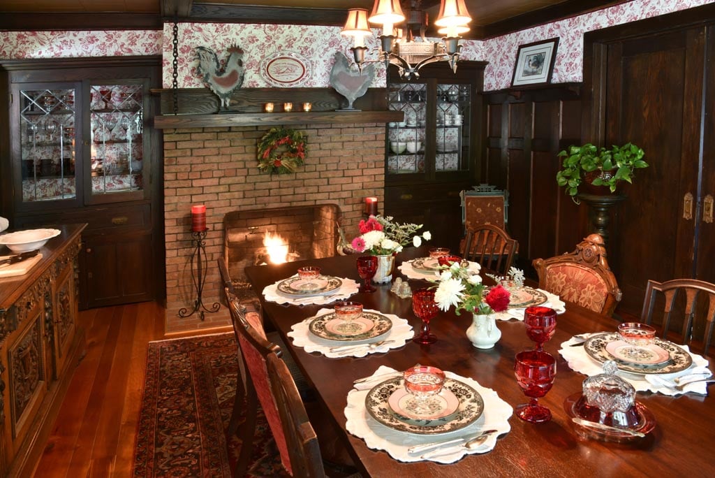 Hilltop House Bed & Breakfast 1