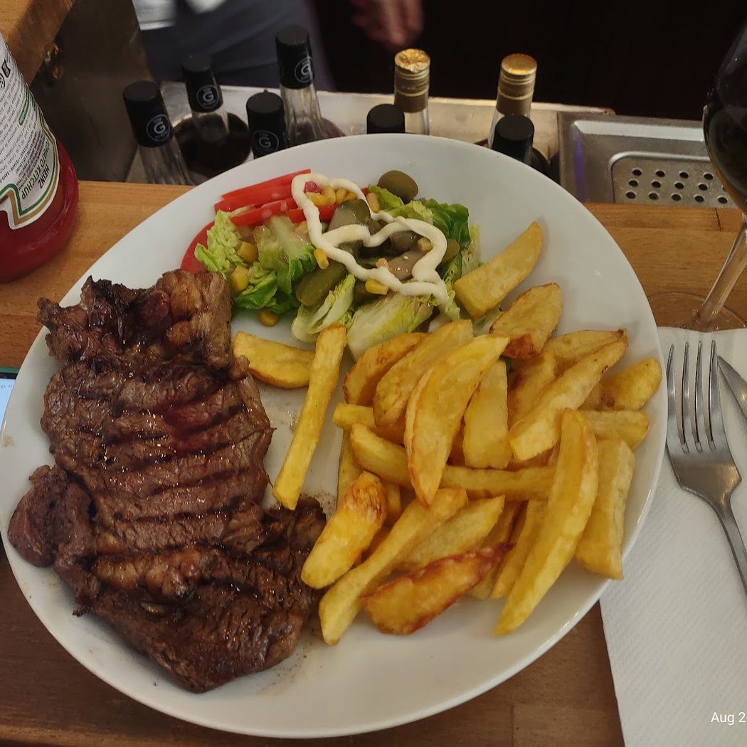 Le Bar 58 1
