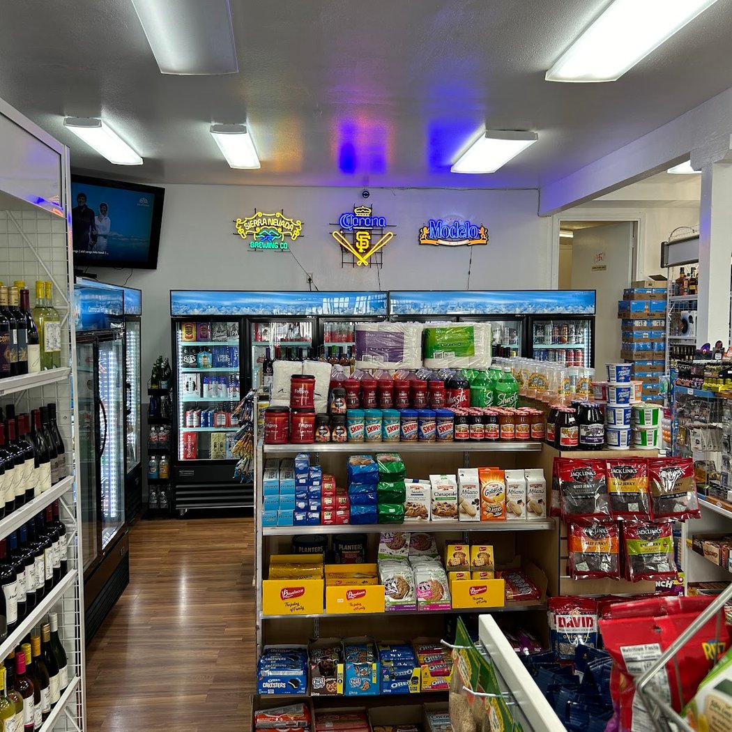 VIRA MARKET & LIQUOR 3