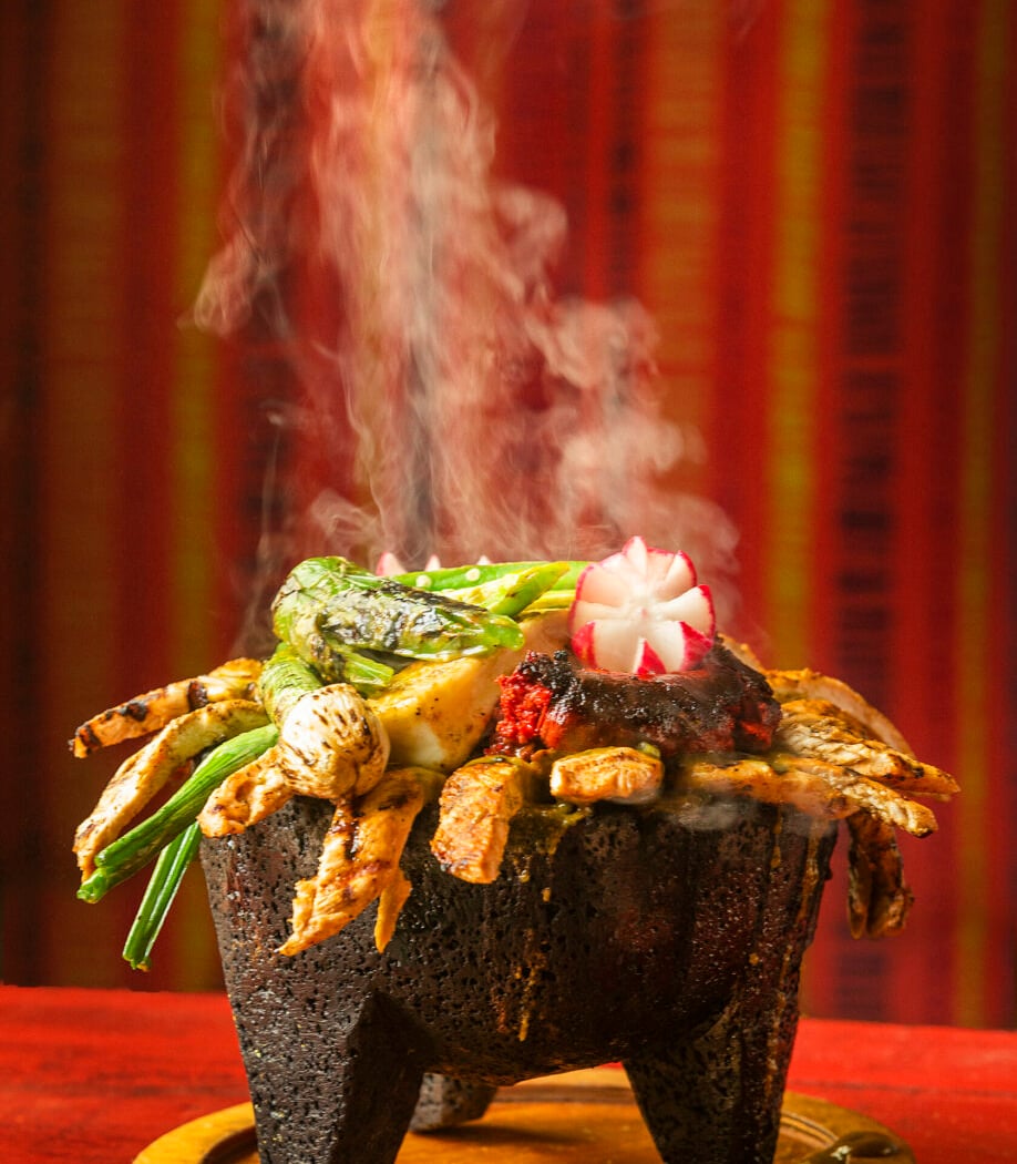 Los Molcajetes Bar & Grill 1