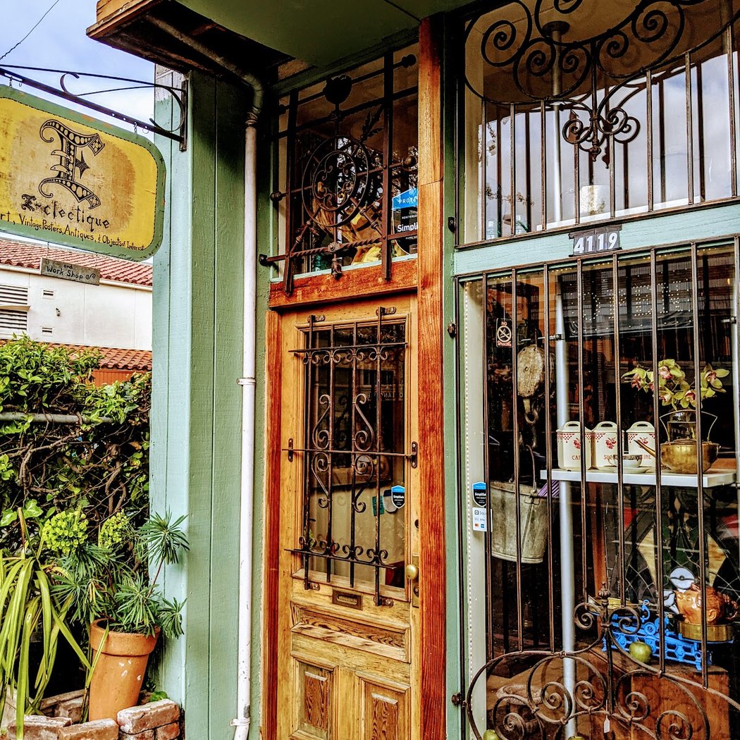 E-clectique Gallery 2