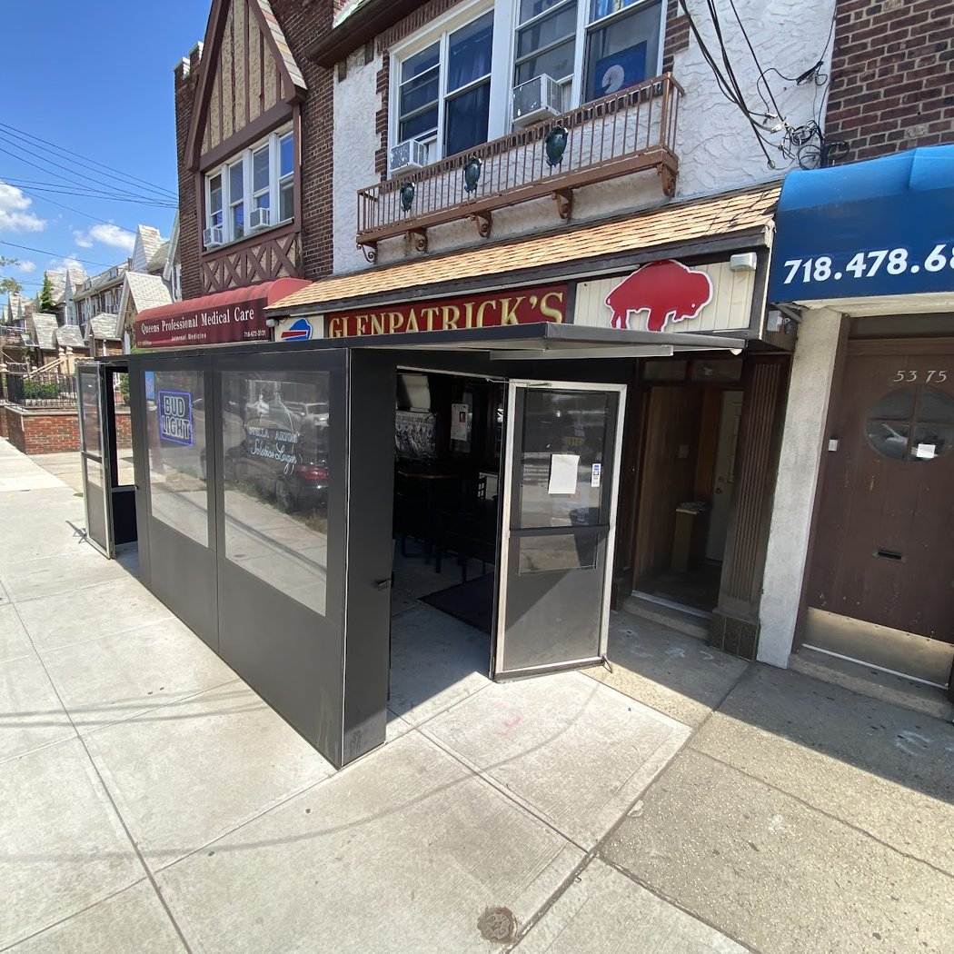 GlenPatrick's Pub Queens Bills Backers 2