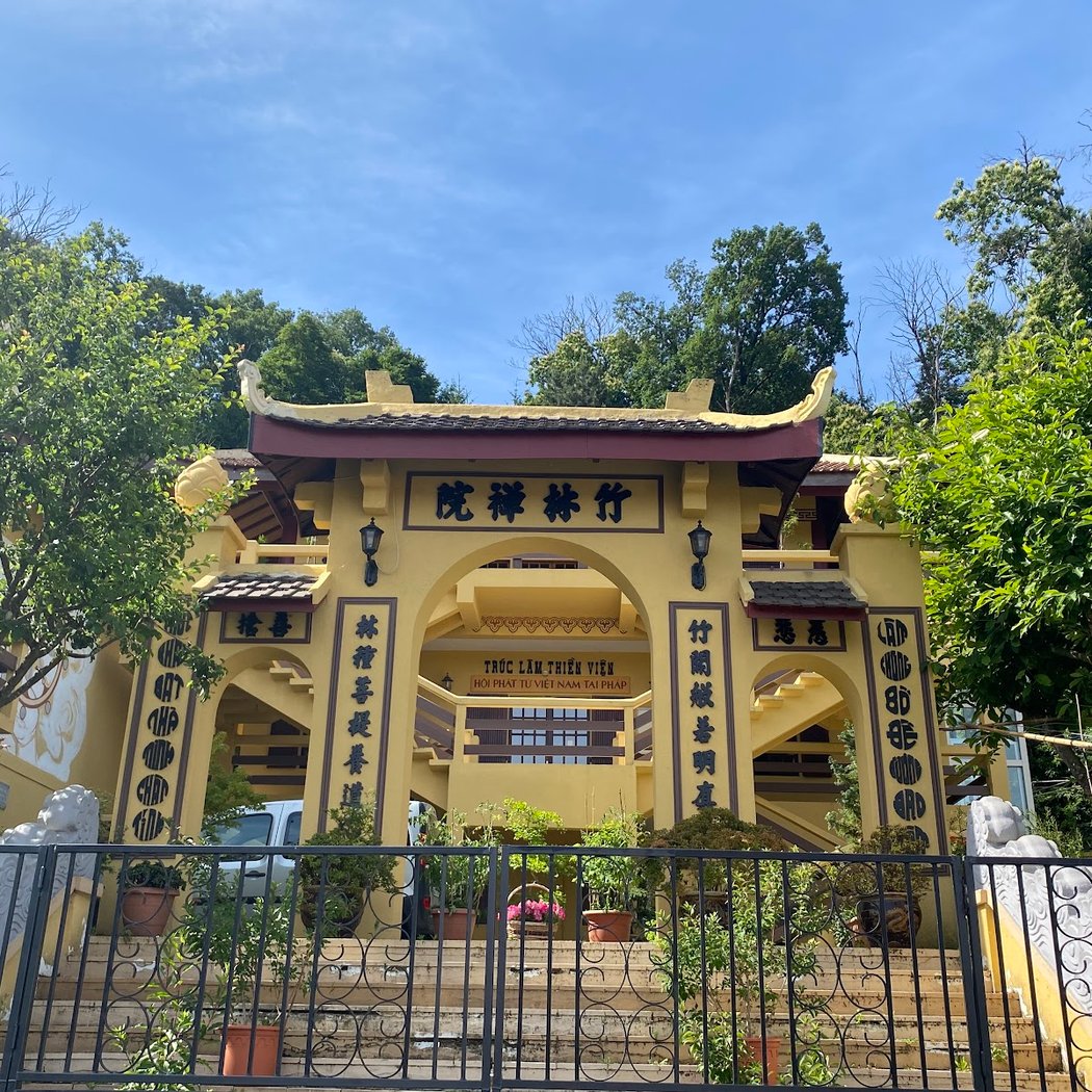 Visite de la pagode vietnamienne Trúc Lâm 3