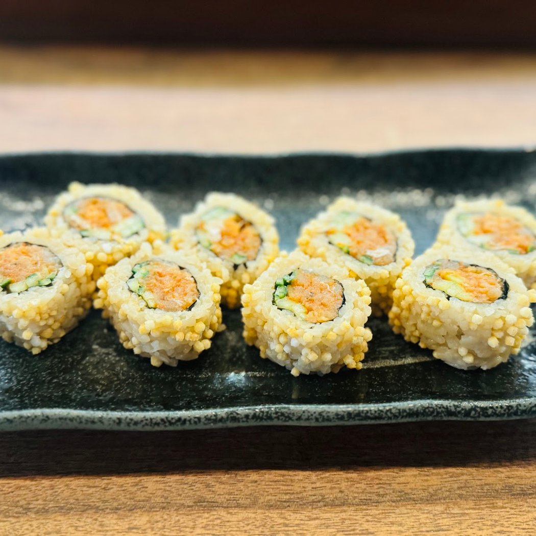 Hakashi Sushi Bar & Grill 1