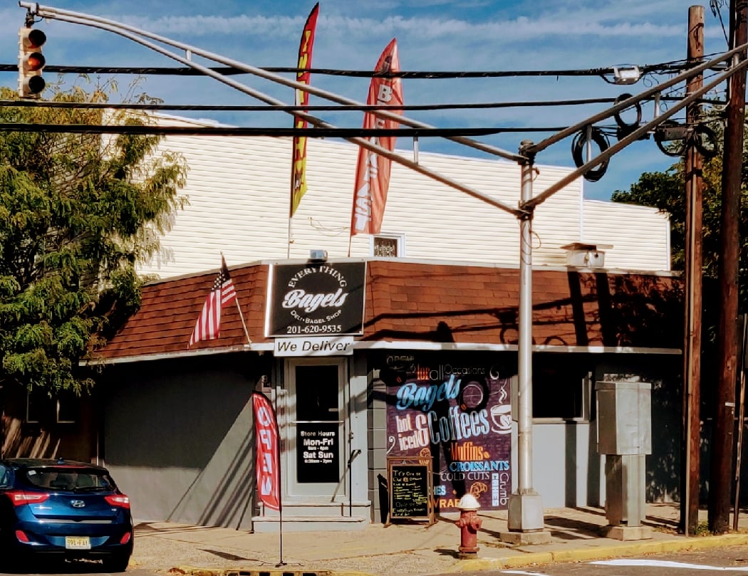 Everything Bagels & Deli 2