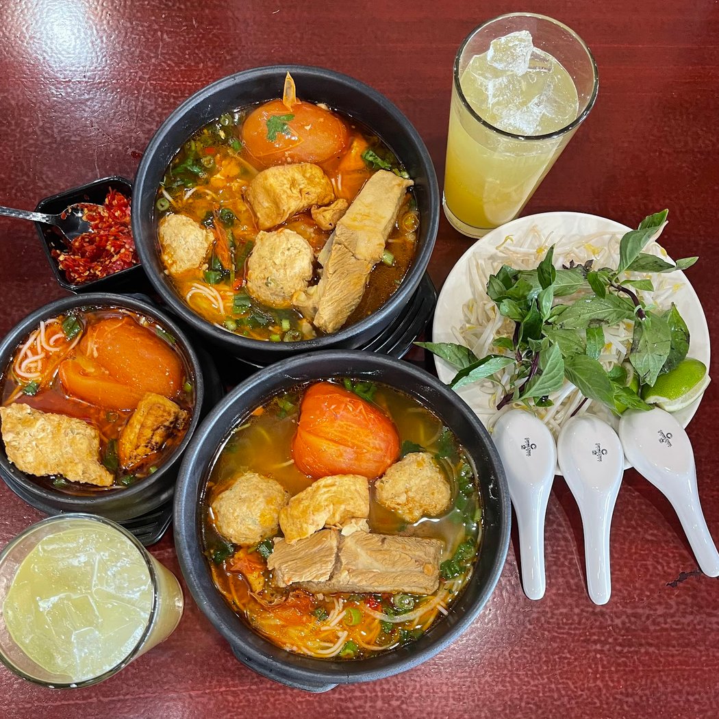 Binh Duong Restaurant 1