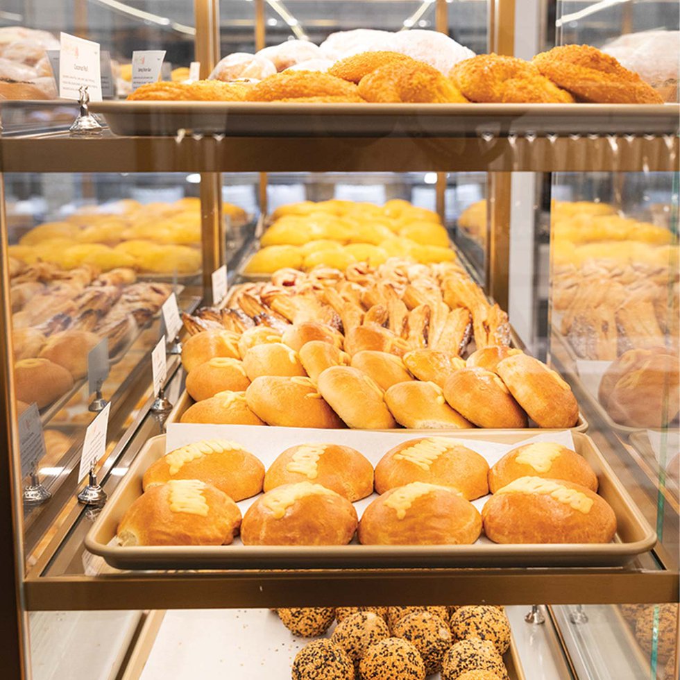 Keefer Court Bakery & Desserts 1