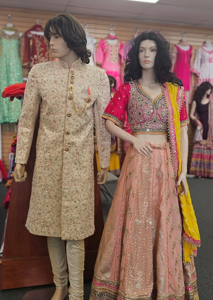 Kash Fabrics & Threading Salon 1
