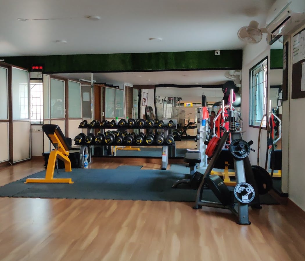 Fille fitness only ladies gym 1