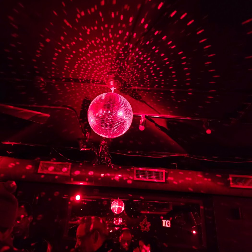 Butch/Femme Valentine’s Day Slow Dance 1
