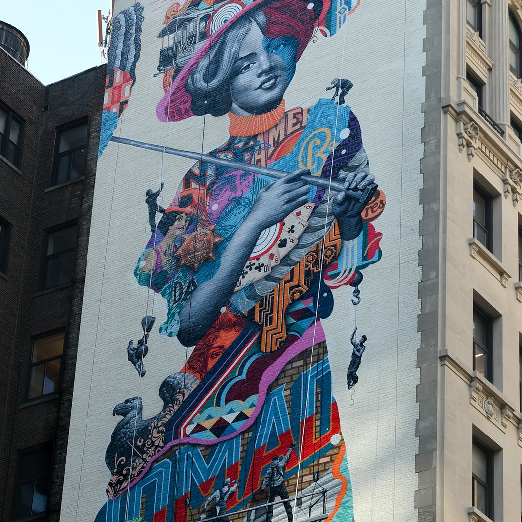 The Gilded Lady Mural by Tristan Eaton 3