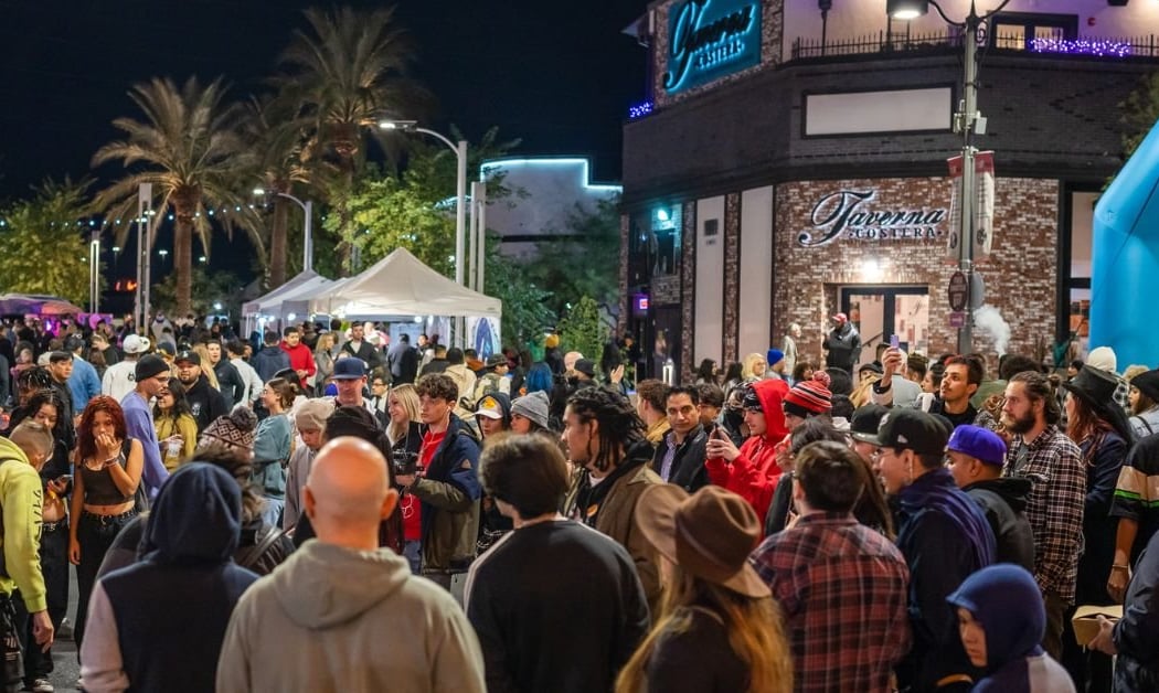 First Friday Las Vegas Art Walk 3