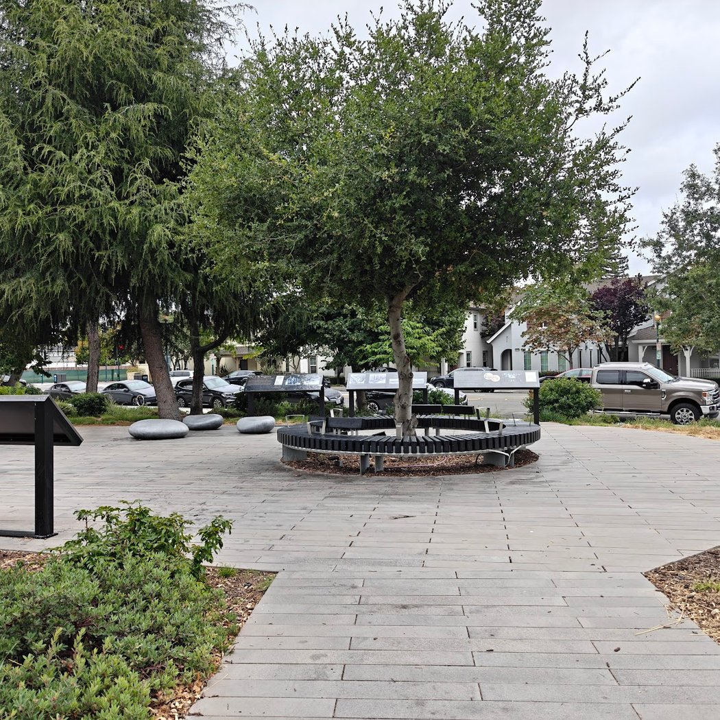 Hayward Heritage Plaza 3