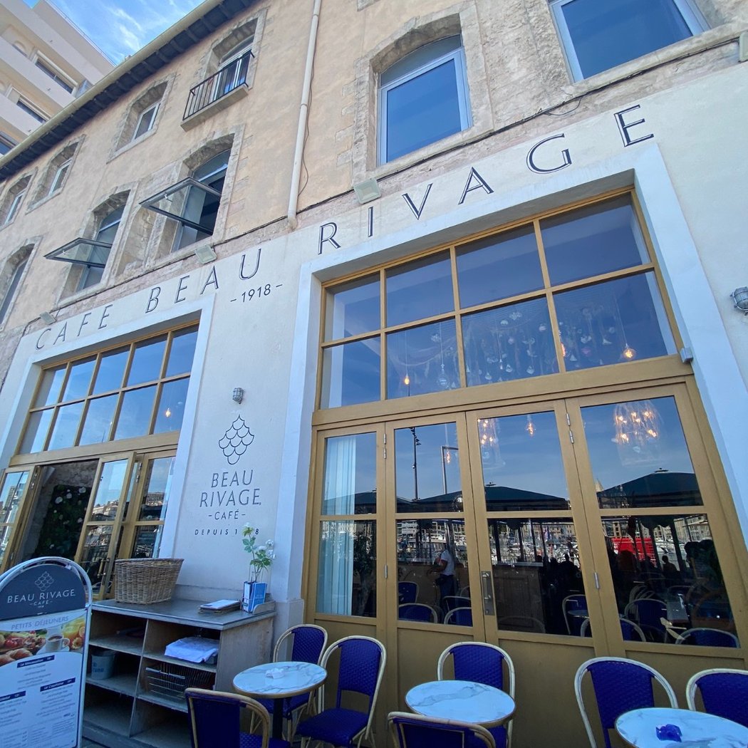 Café Beau Rivage 2