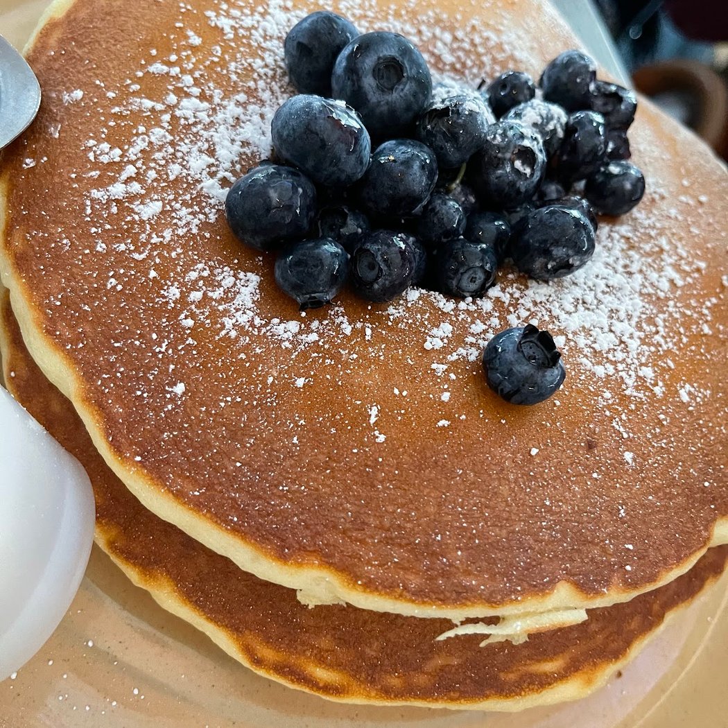 Toast Cafe & Grill 1