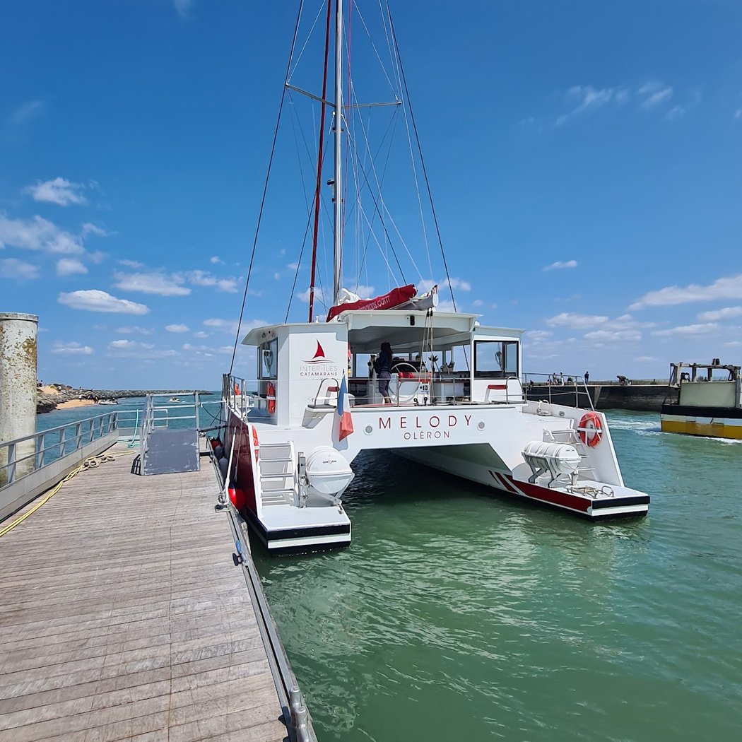 Compagnie Interîles - Croisières en catamaran à voile La Rochelle 3