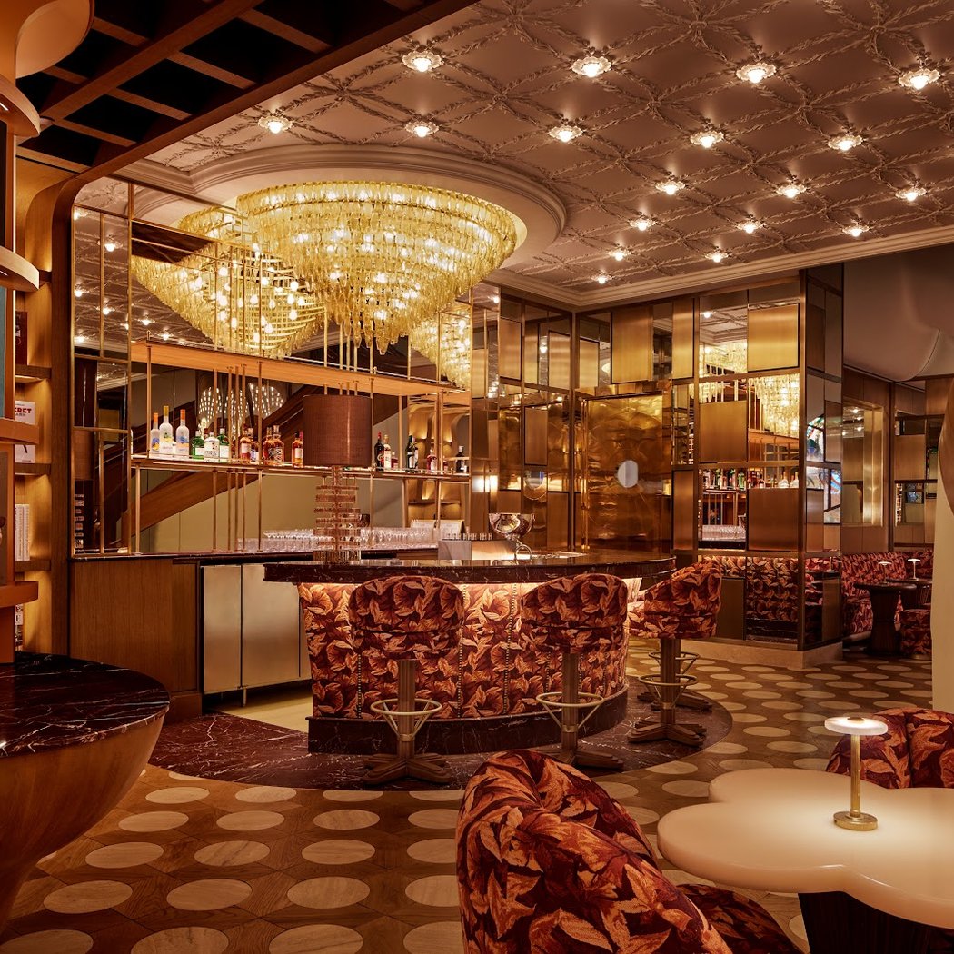 Red Room Bar 2