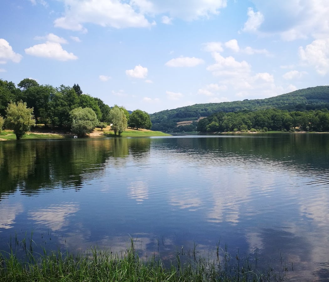 Lac de Pannecière 1