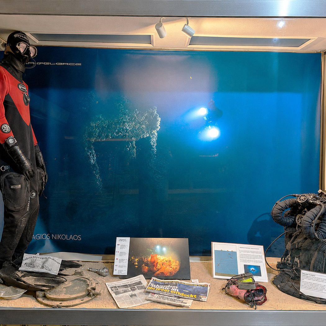 In-Silence Dive Team 1