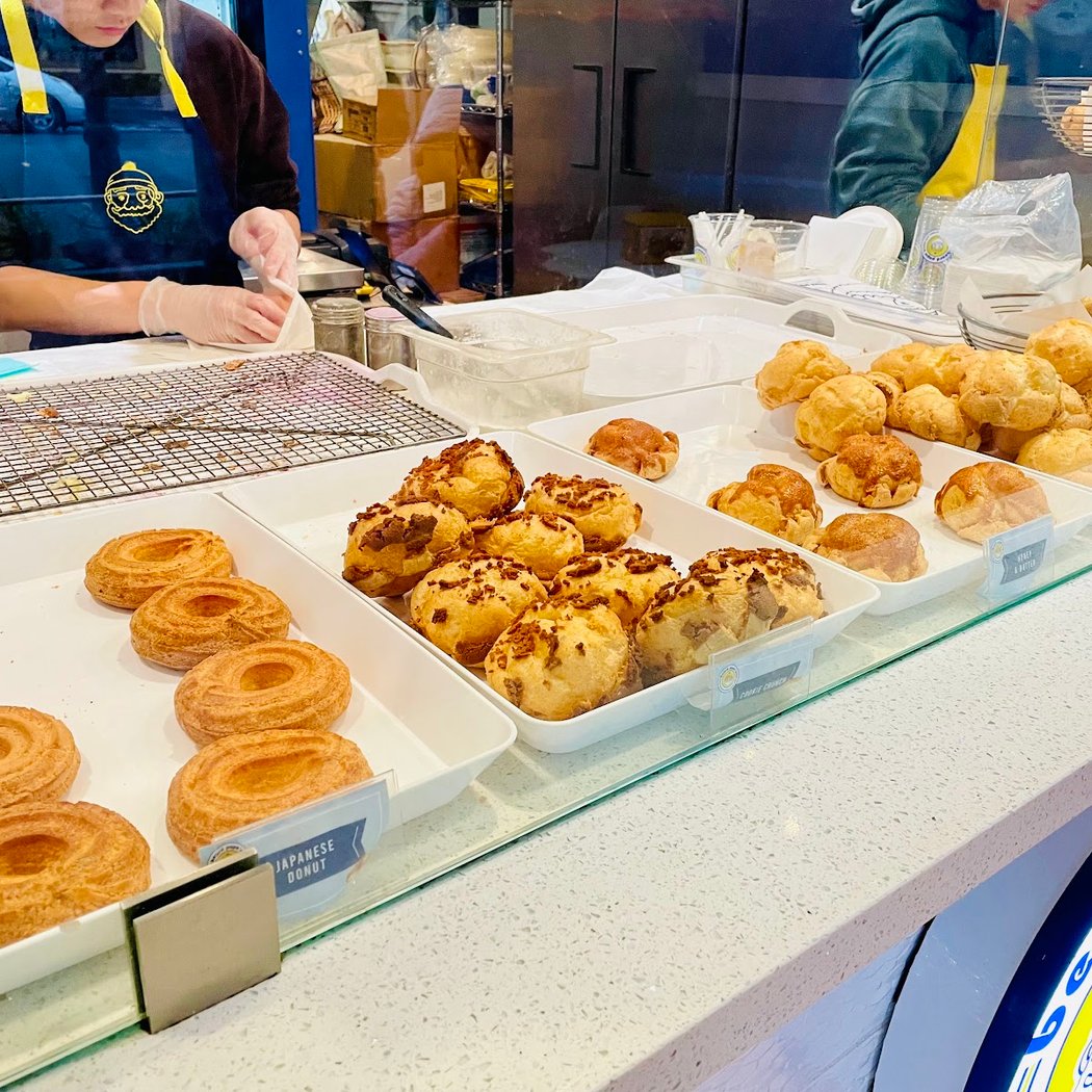Beard Papa's 1