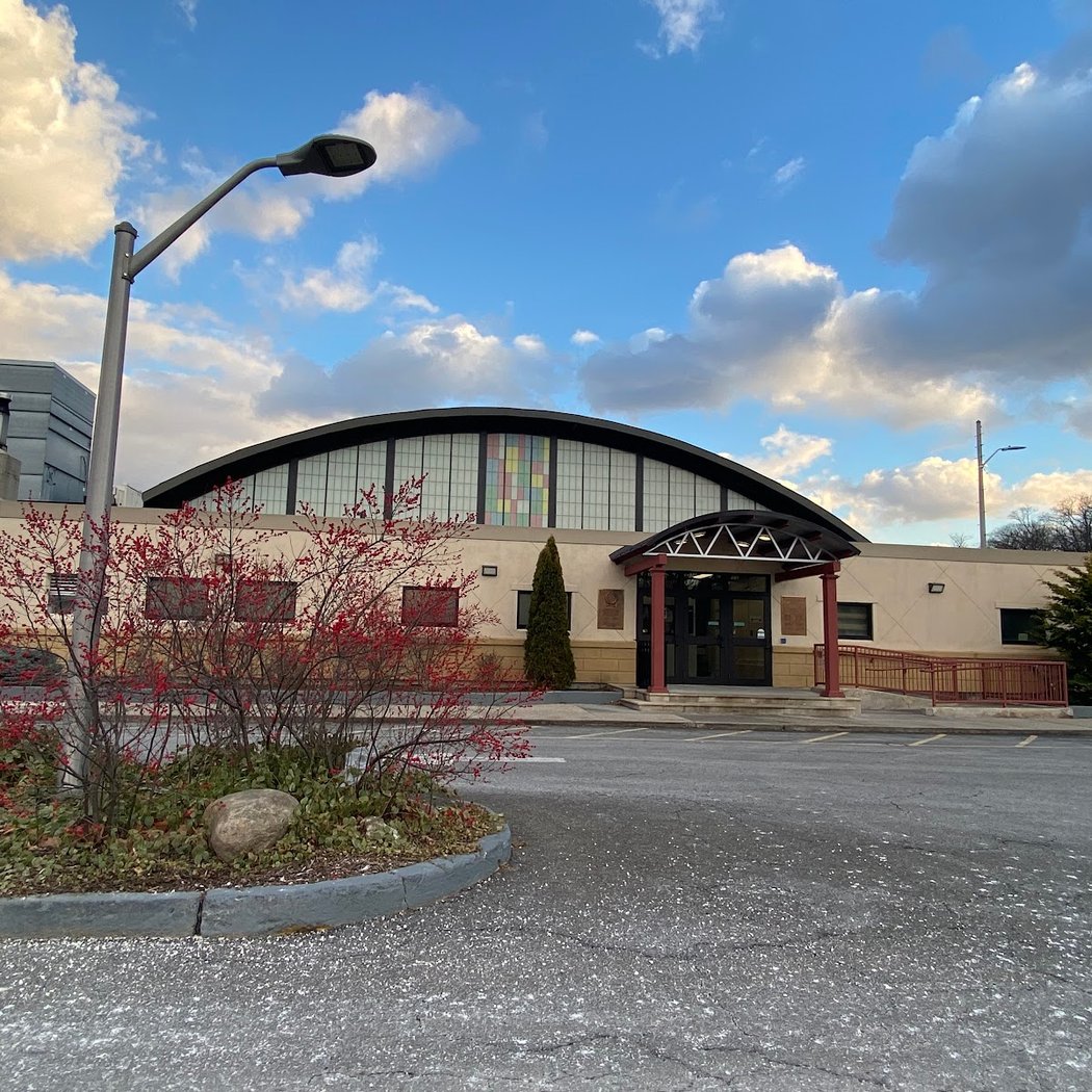 E J Murray Memorial Skating Center 3