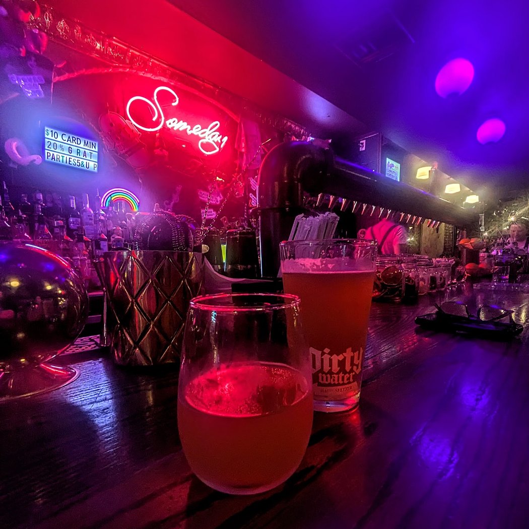 Happy Hour 1