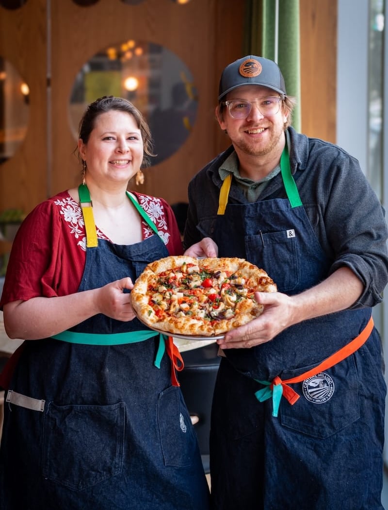 Cheezy's Artisan Pizza 3
